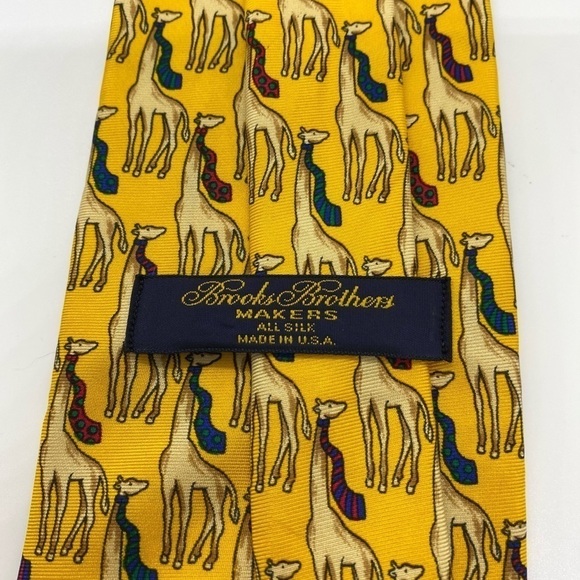 Brooks Brothers Giraffe Tie - Picture 2 of 5